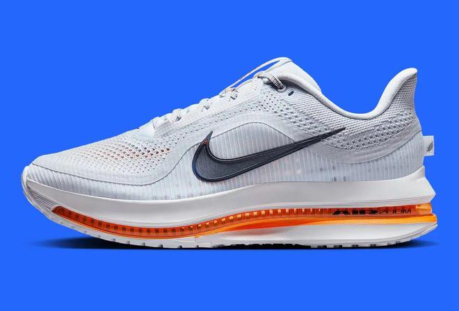 双Nike跑鞋把能给的都给足了必一体育运动app配置诱人！这(图5)