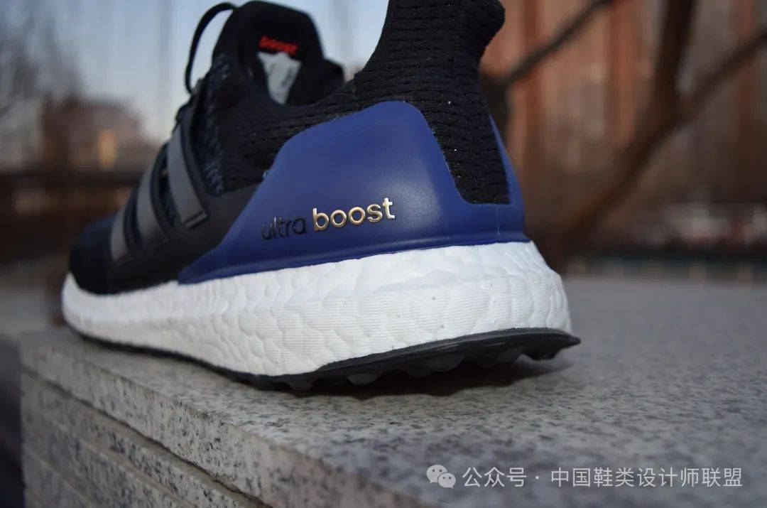 的质量与科技竞争必一运动跑鞋市场(图8)
