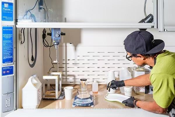 造全新创新引擎必一体育耐克打