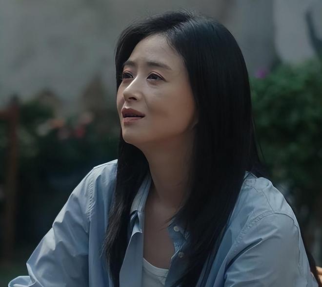 :侯岩松的演技蒋欣的脸蛋童瑶的衣品b体育必一运动央视《四喜》出圈理由(图18) :侯岩松的演技蒋欣的脸蛋童瑶的衣品b体育必一运动央视《四喜》出圈理由(图18)