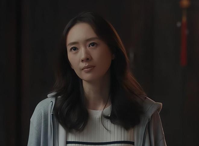 :侯岩松的演技蒋欣的脸蛋童瑶的衣品b体育必一运动央视《四喜》出圈理由(图17) :侯岩松的演技蒋欣的脸蛋童瑶的衣品b体育必一运动央视《四喜》出圈理由(图17)