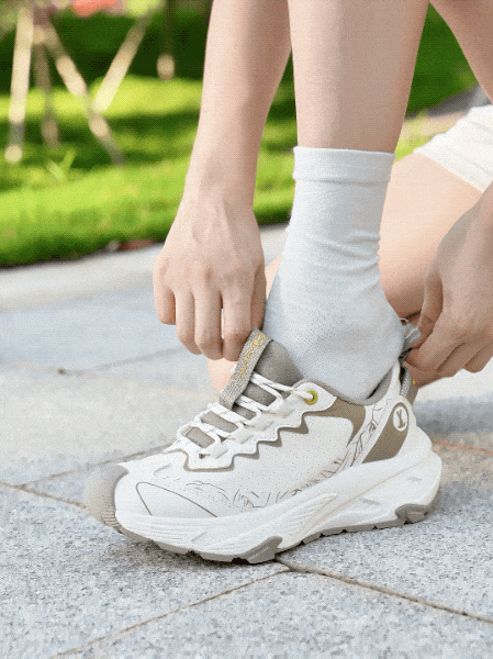 到如此可怕了！百元造某克某迪千元级户外鞋！Bsports必一体育牛！中国制造已经强(图5)